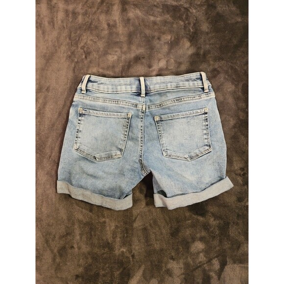 SO from Kohls Jean Shorts Girls Size 10 Medium Wash Distressed Waist 24 Inseam 4 - Picture 3 of 5